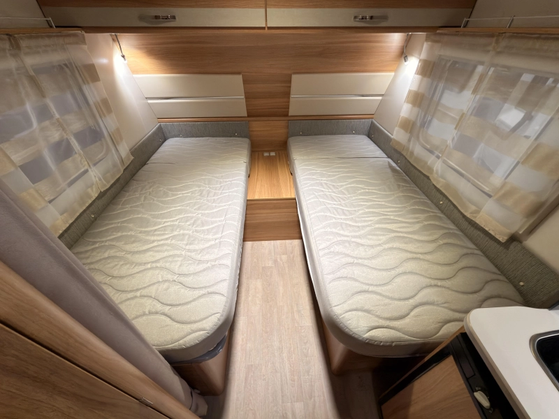 Caravelair Antares Style 450 Luifel+mover+voortent  foto: 13