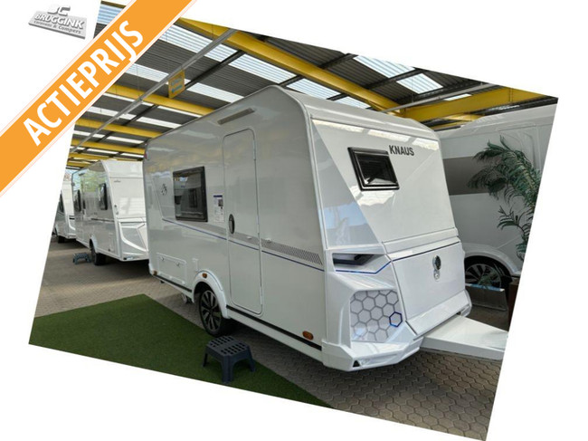 Knaus Yaseo 340 PX KLEIN  +  BED 1.6M X 2 M! foto: 0