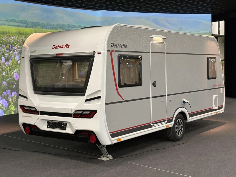 Dethleffs Summer Edition 470 FR dakairco / fransbed  foto: 3