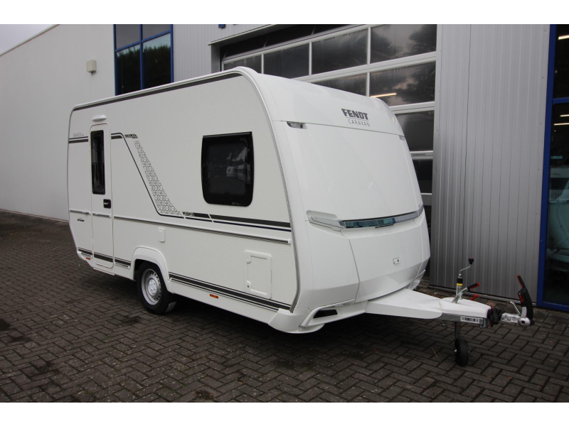 Fendt Bianco Activ 390 FHS Frans bed & hoge koelkast  foto: 2