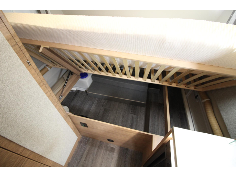Knaus Sport 420 QD Mover, Thule 6300  foto: 16