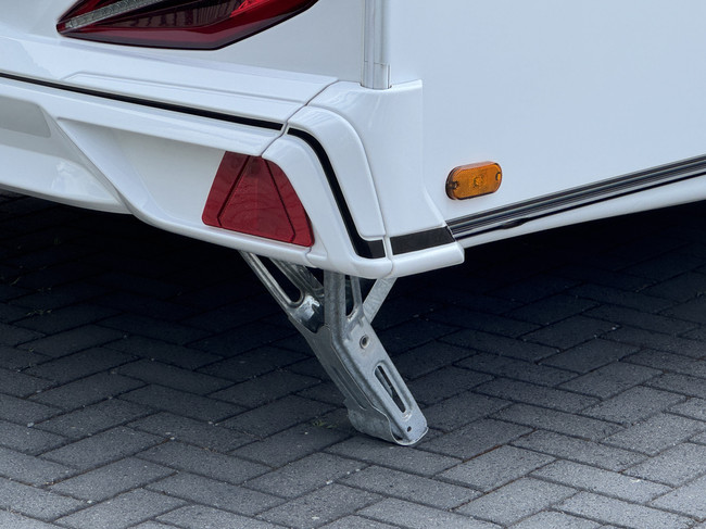 Knaus Sport 450 FU E-Power selection met fransbed **Airco/Cassetteluifel/Fietsendrager/1e eigenaar/Nieuwstaat caravan** foto: 13