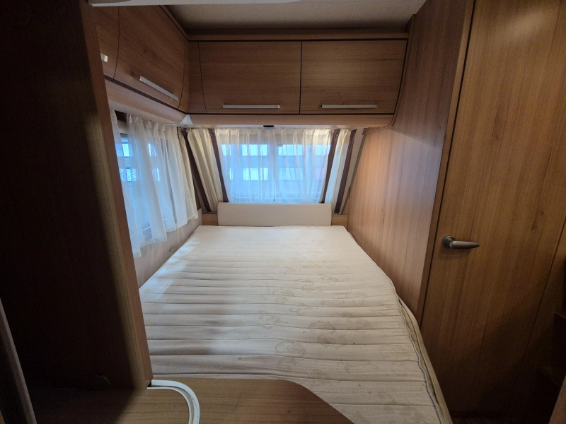 Knaus Sudwind 400 FD Meeneemprijs  foto: 18