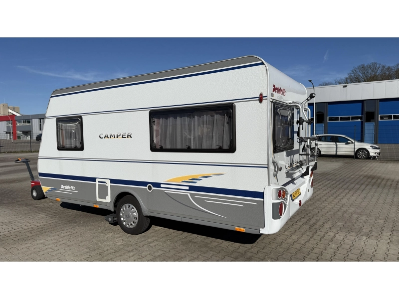 Dethleffs Camper 440 DB dwars bed zit toilet  foto: 12