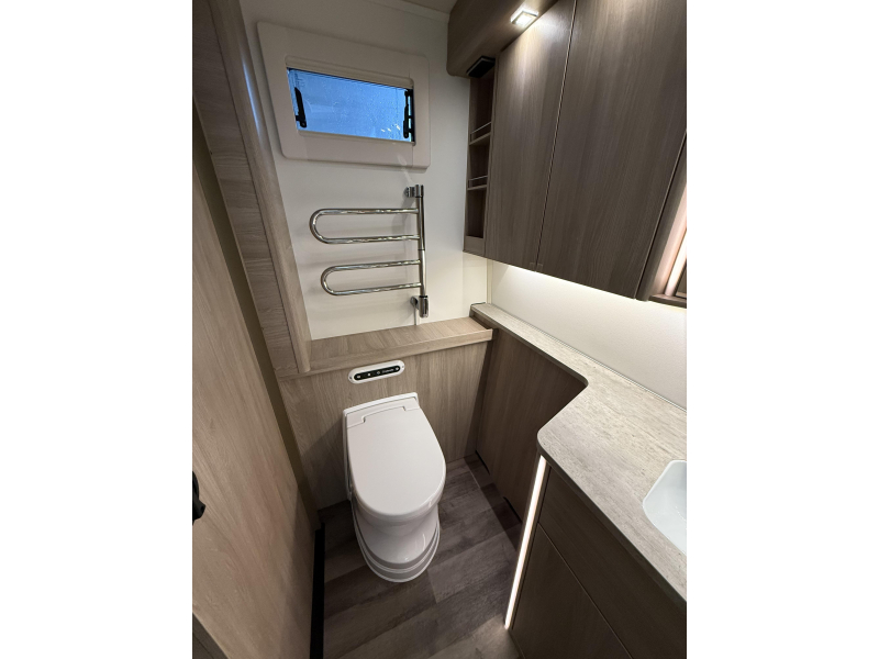 Kabe Royal 780 TDL Front Kitchen - Compleet  foto: 14