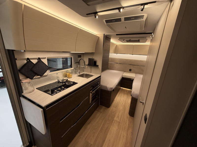 Adria Alpina Model 2027  foto: 12