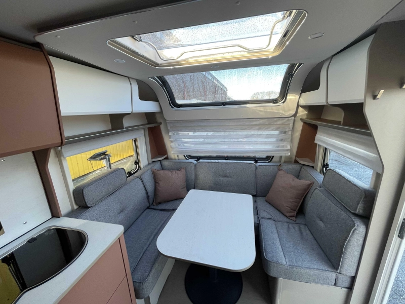 Bürstner Averso Harmony Line 465 TS  foto: 17