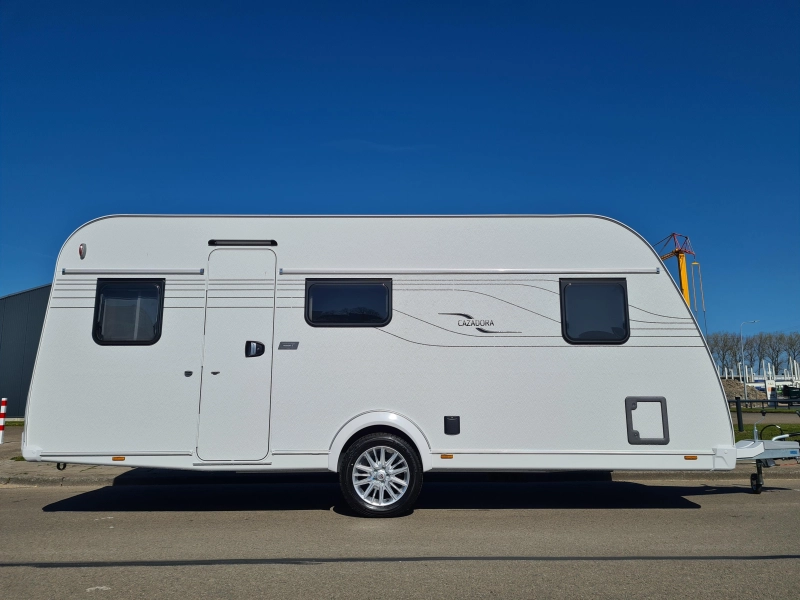 Tabbert Cazadora 490 TD Meeneemprijs 
