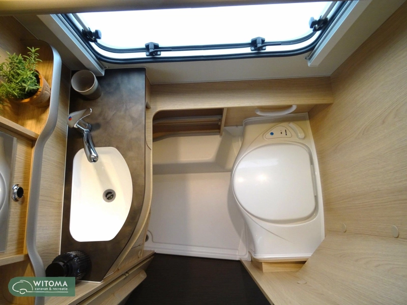 Eriba Touring - 60 Edition 530 SALE Mover+ Verona luifel  foto: 13