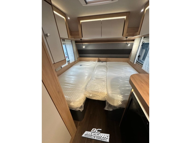 Knaus Sport 460 EU ENKEL BED VLOERVERWARMING  foto: 10