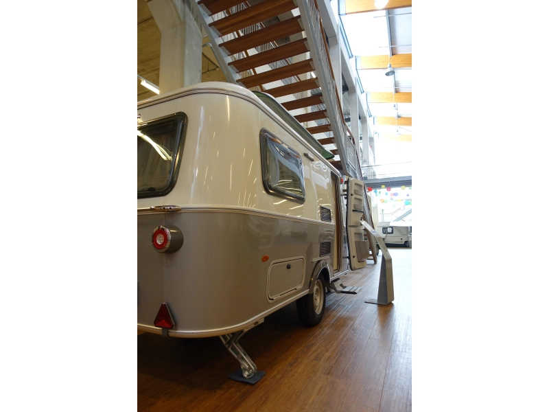Eriba Touring 420 nieuw, modeljaar 2026  foto: 5