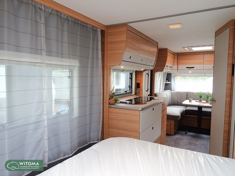 Dethleffs Summer Edition 530 DR Queensbed 
