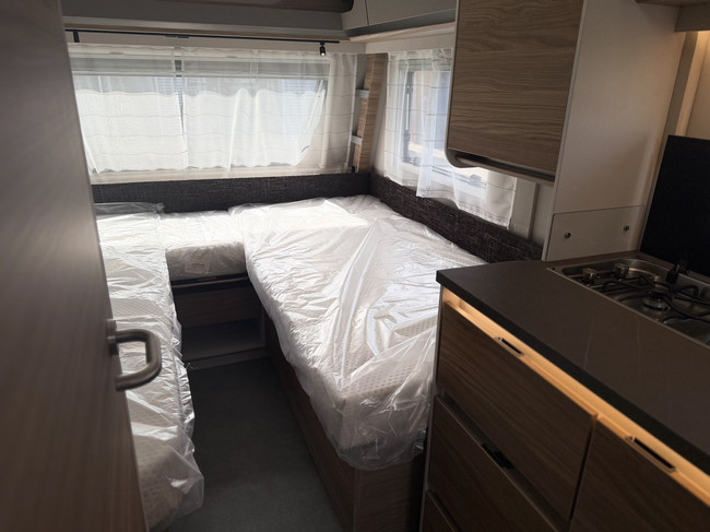 Dethleffs Nomad 460 EL foto: 11