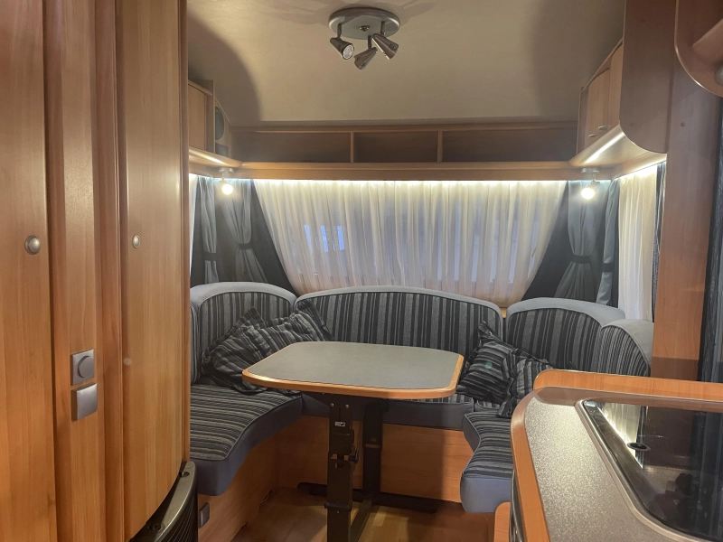 Adria Adiva 502 UL Met mover 