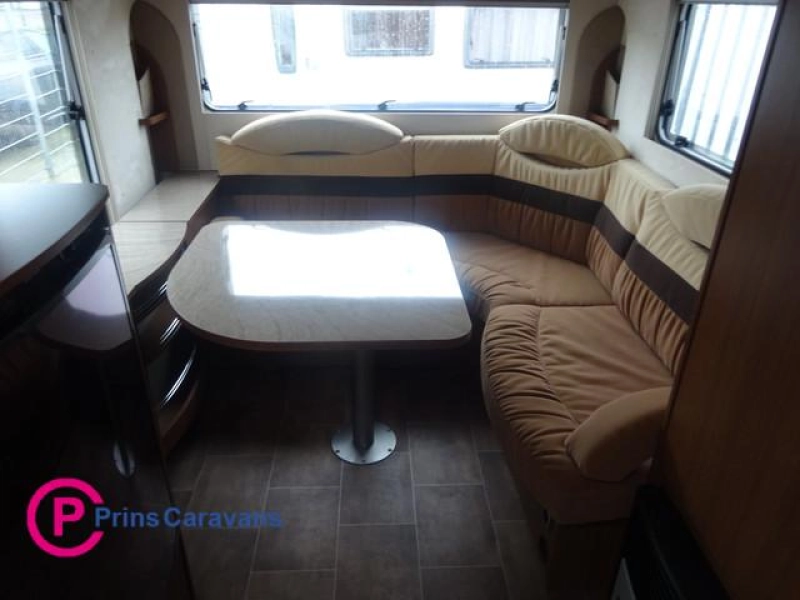Bürstner Averso 410 TS  foto: 11
