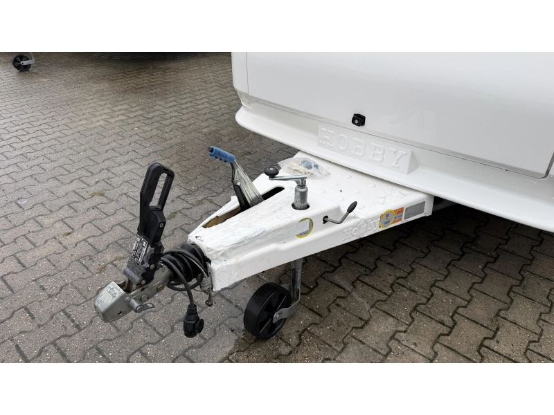 Hobby Excellent 470 UB rondzit dwars bed toilet  foto: 14