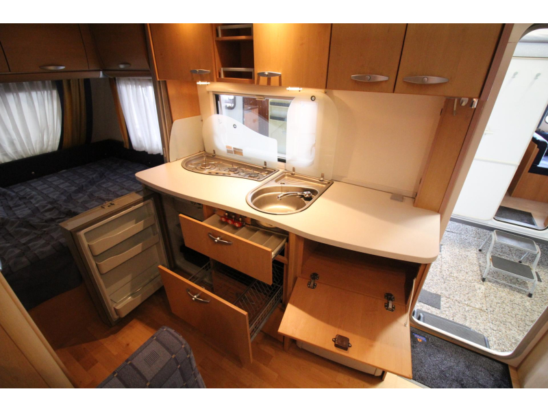 Knaus Sudwind Gold Edition 420 QD Mover,Fietsenrek  foto: 11