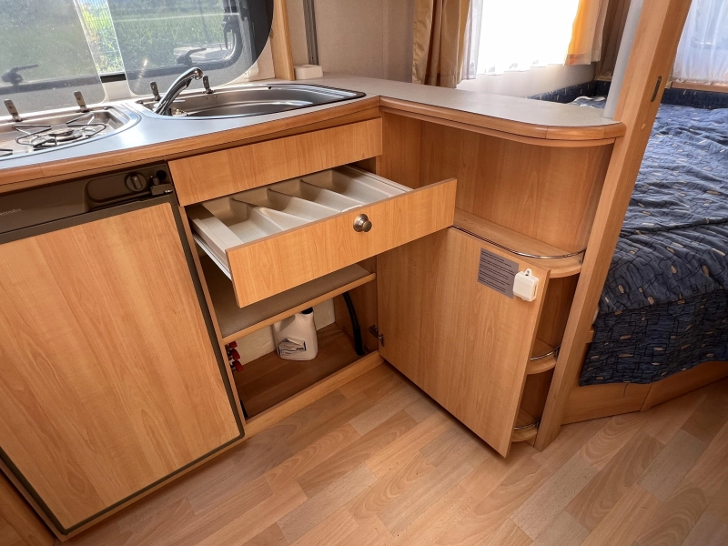 Home-Car Racer Sunset 45 frans bed rondzit toilet  foto: 6