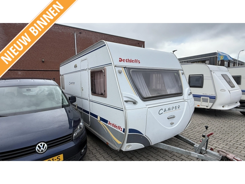 Dethleffs Camper 450 DB frans bed rondzit toilet  foto: 0