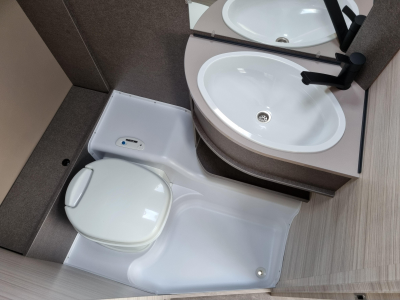Dethleffs C'Joy 420 QSH Active  foto: 20