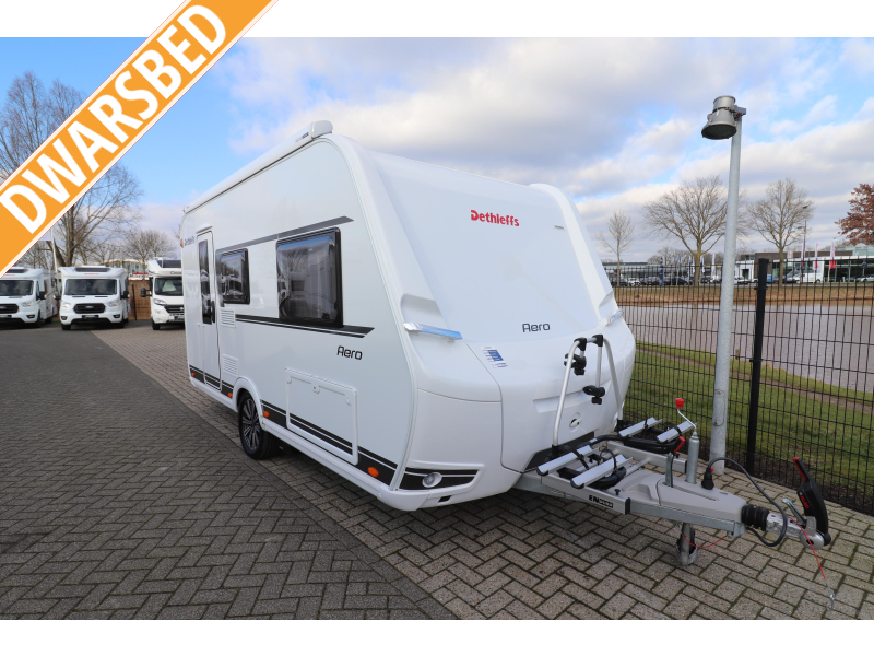 Dethleffs Aero 410 QS Dwarsbed / mover / luifel 