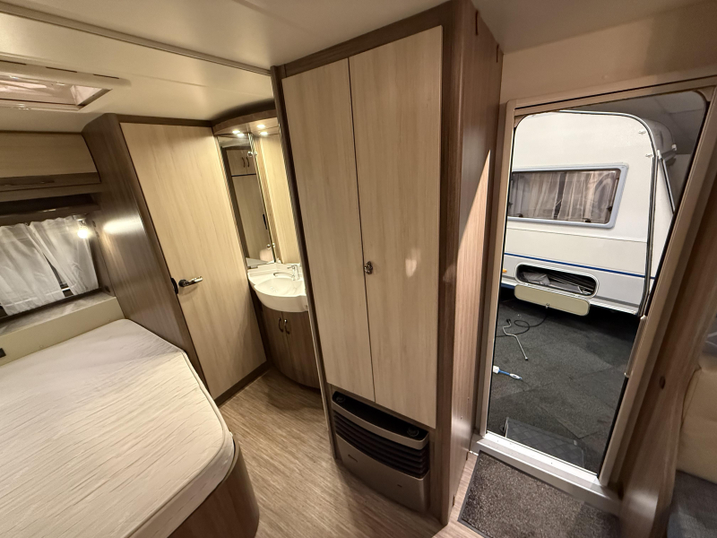 Dethleffs Beduin 510 V 2 BEDDEN MOVER LUIFEL  foto: 21