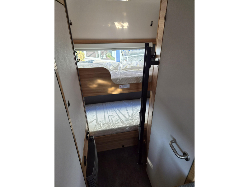 Dethleffs Summer Edition 500 QSK - Stapelbed -  foto: 11
