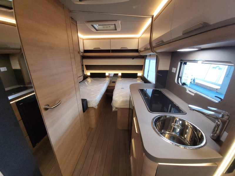 Knaus Sudwind Black Selection 500 EU uit voorraad leverbaar  foto: 8
