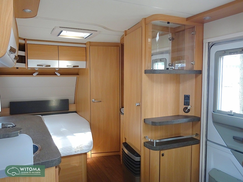 Knaus Sudwind 450 FU Mooi complete caravan  foto: 5