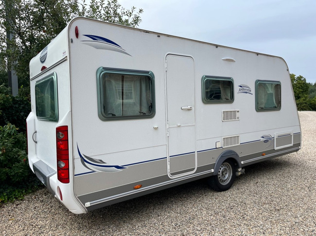 Caravelair 450 Ambiance Style Enkele bedden, rondzit, mover, lichtgewicht foto: 2