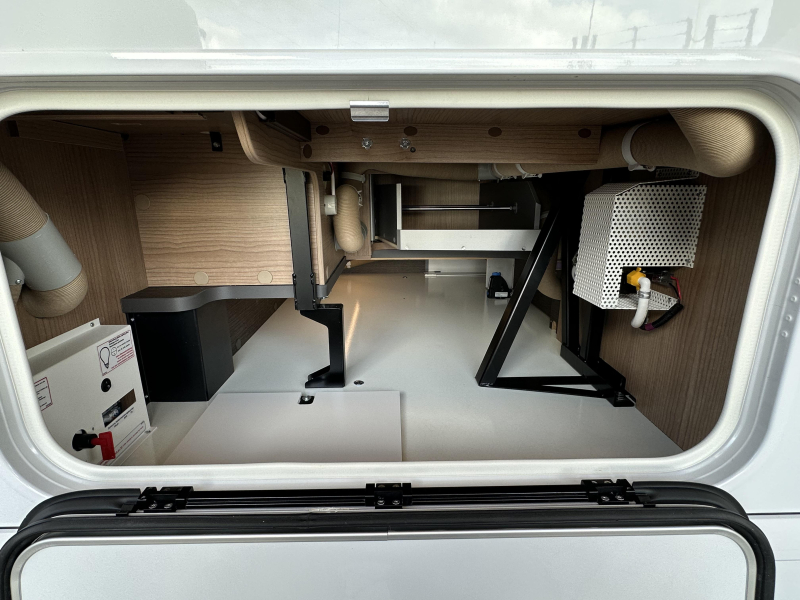 Carthago C1-Tourer 141 KB-LE VERJAARDAGS KORTING!  foto: 14