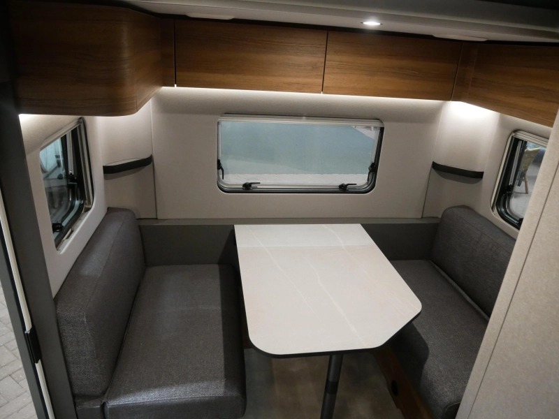 Eriba Feeling 470 GRATIS MOVER  foto: 11