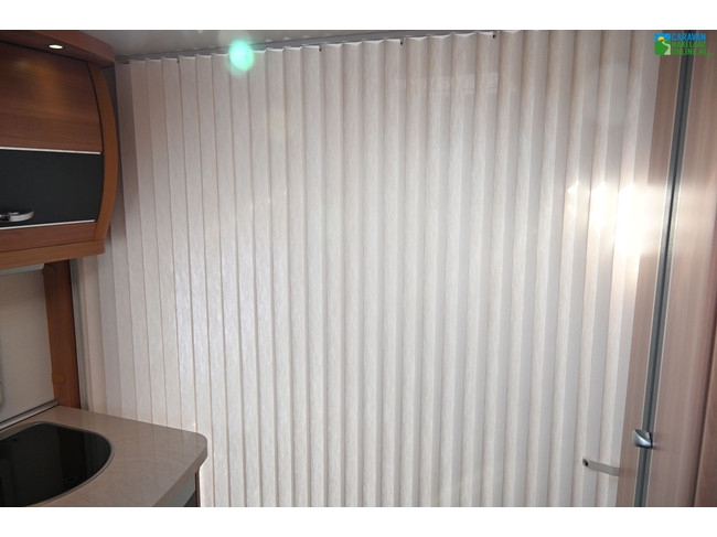 Hobby De Luxe 460UFe foto: 17