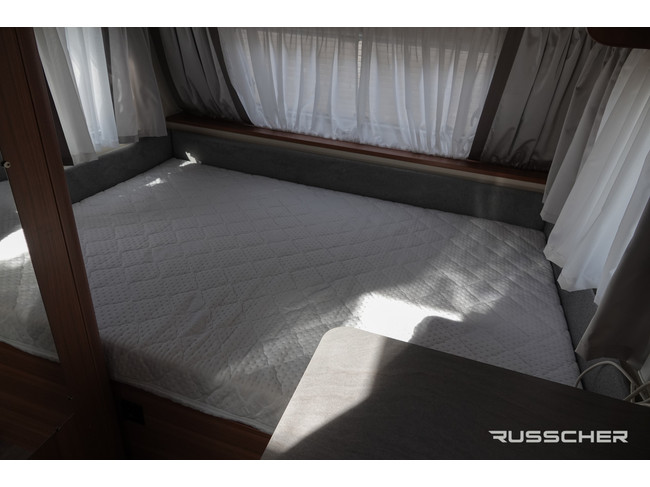 Weinsberg CaraOne 420 QD Caravan | Go2 Mover | Schotel | Kachel | Douche | Toilet | Luifel | Voortent | Fietsendrager foto: 8