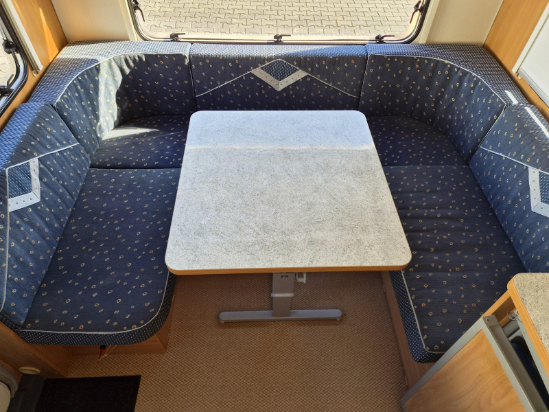 Bürstner Ventana 460 TS Mover-Luifel met voorwand  foto: 5
