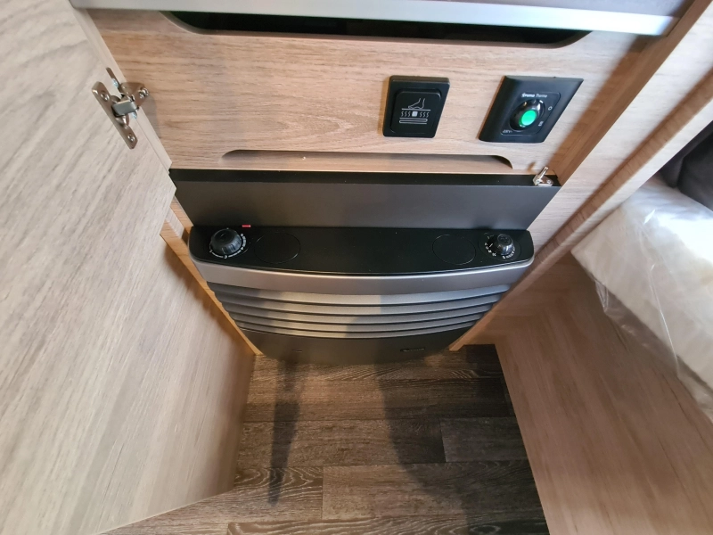 Weinsberg CaraOne Edition HOT 390 QD 2027  foto: 16