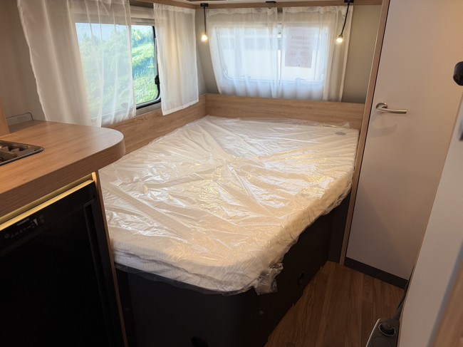 Knaus SPORT 450 FU gas uitvoering foto: 9