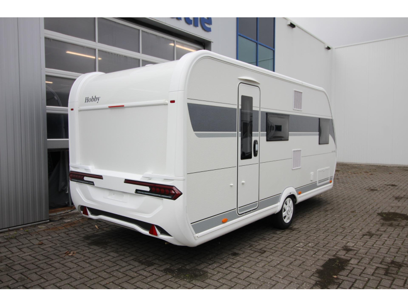 Hobby De Luxe 490 KMF Stapelbedden! 