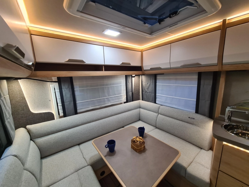 Knaus Sudwind Black Selection 450 FU  foto: 5