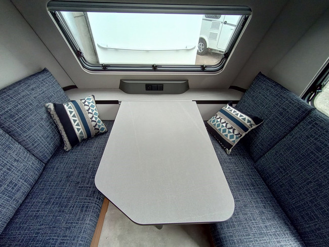 Eriba NovaLine 442 foto: 5