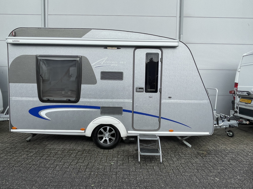 Bürstner AVERSO 410 TS HEFBED MOVER COMPACT 5.99M