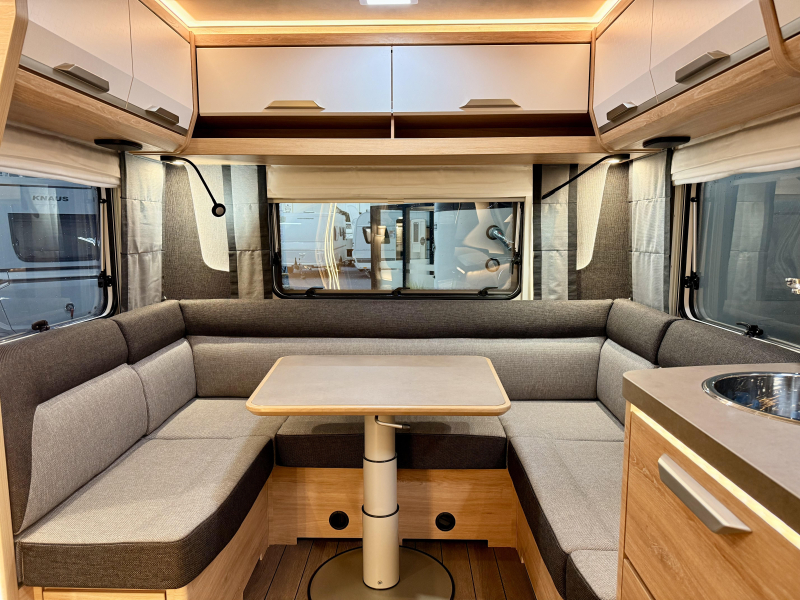 Knaus Sudwind Black Selection 450 FU model 2027  foto: 14