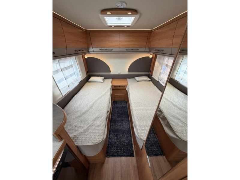 Eriba Nova 495 GL Mover Luifel Voortent  foto: 18