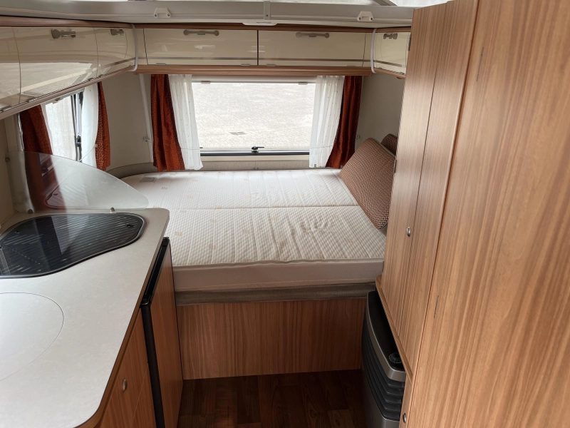 Eriba Touring Troll 530 SE Mover/Thule luifel  foto: 6