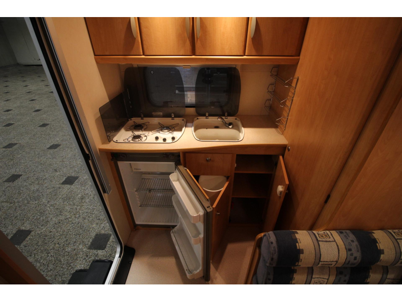 Caravelair Eldorado 420 Voortent, Fietsenrek,  foto: 11