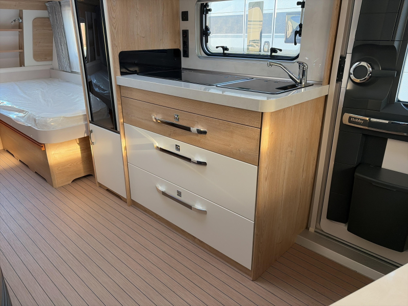Hobby Excellent Edition 495 UL Model 2027  foto: 5