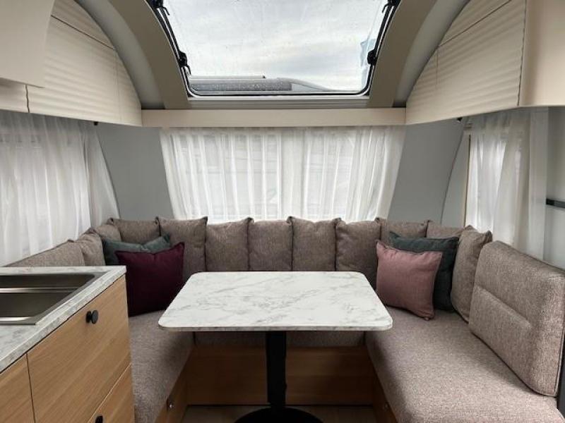 Adria Adora 572 UT 