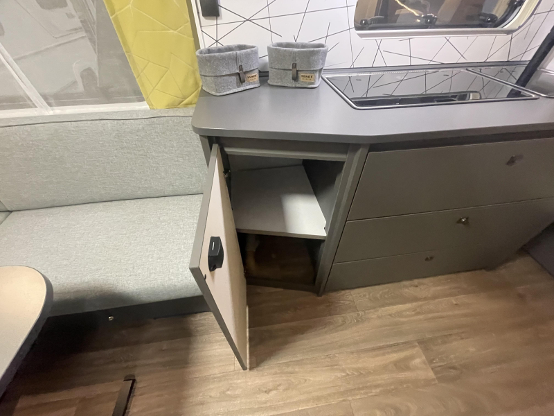 Fendt Apero 495 SFB +2000kg+tapijtset+Decopak  foto: 9