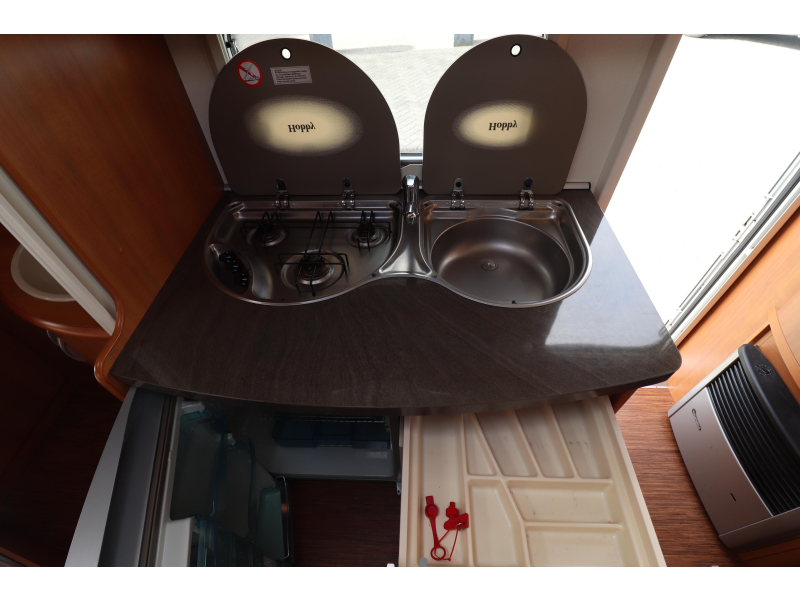 Hobby Excellent 410 SFE Mover/ Luifel/ Voortent  foto: 10