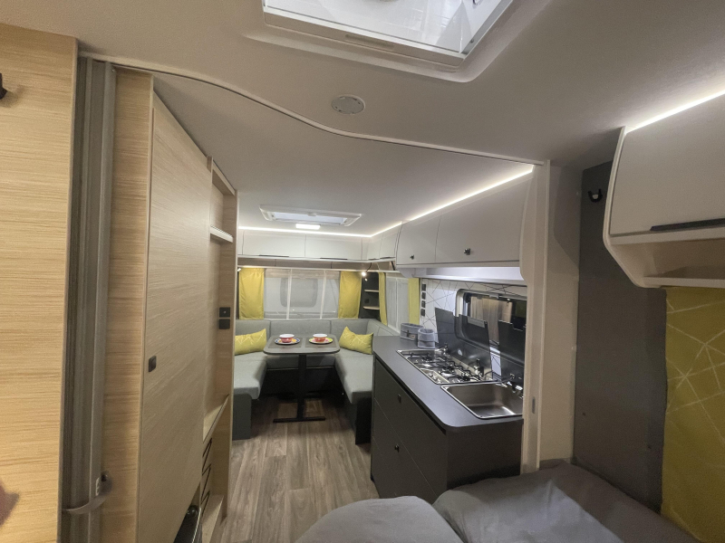 Fendt Apero 495 SFB +2000kg+tapijtset+Decopak  foto: 16